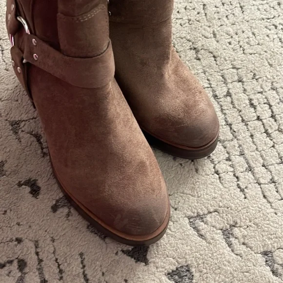 Steve Madden Tan Heeled Boots - Picture 3 of 4